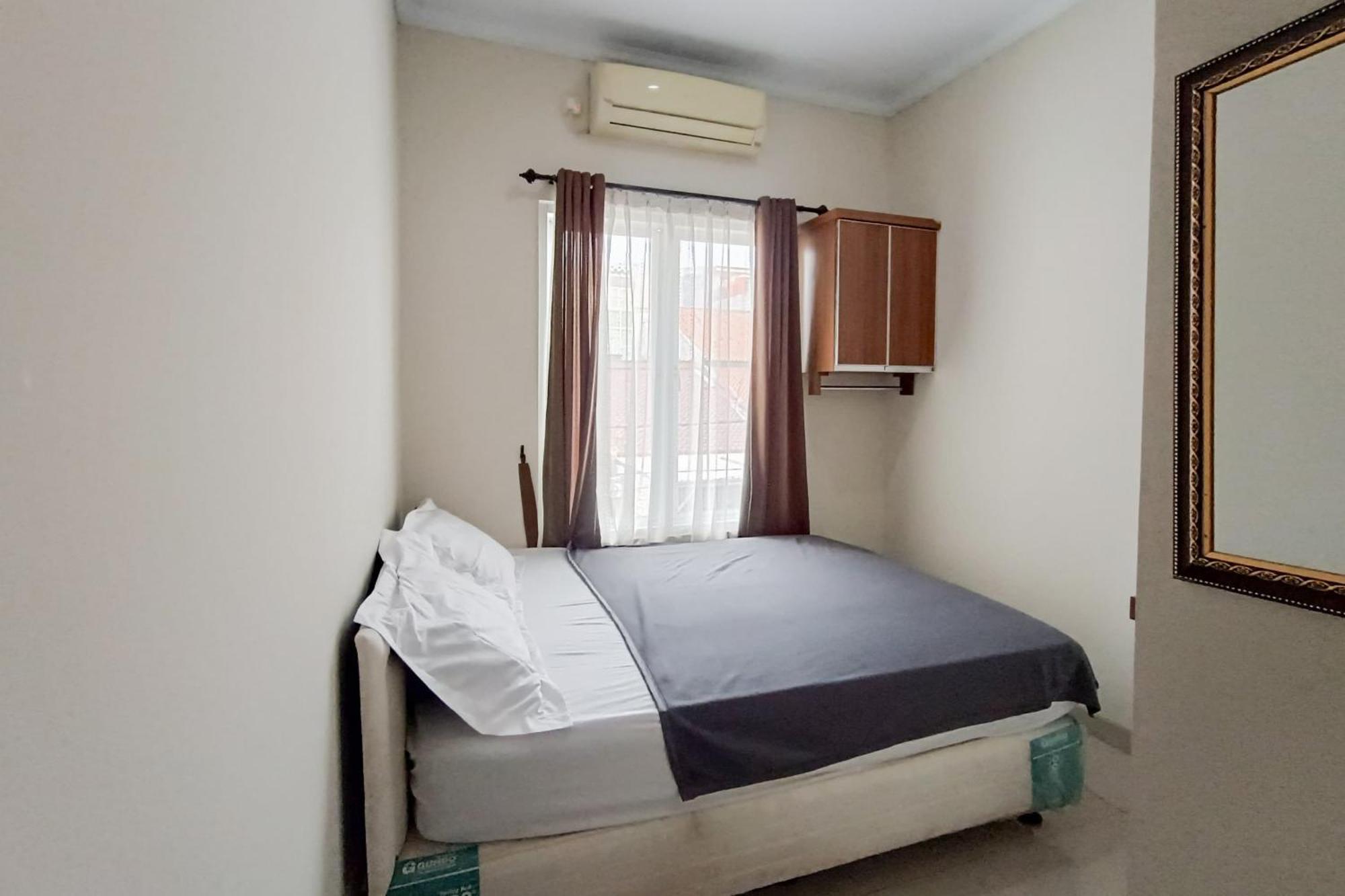 Hotel Al Iman Syariah 25 Mitra Reddoorz